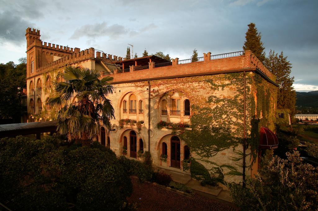 Locanda Al Castello Wellness Resort ชิวีดาเล เดล ฟรีอูลี ภายนอก รูปภาพ