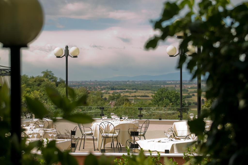 Locanda Al Castello Wellness Resort ชิวีดาเล เดล ฟรีอูลี ภายนอก รูปภาพ